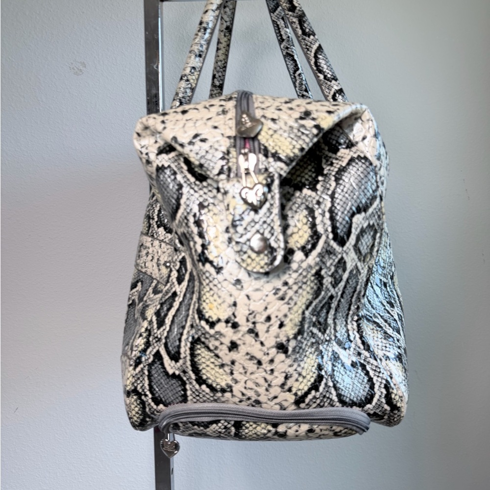 Kathy Van Zeeland Snakeskin Rolling Duffel Bag Travel Carry On Luggage - Picture 5 of 10